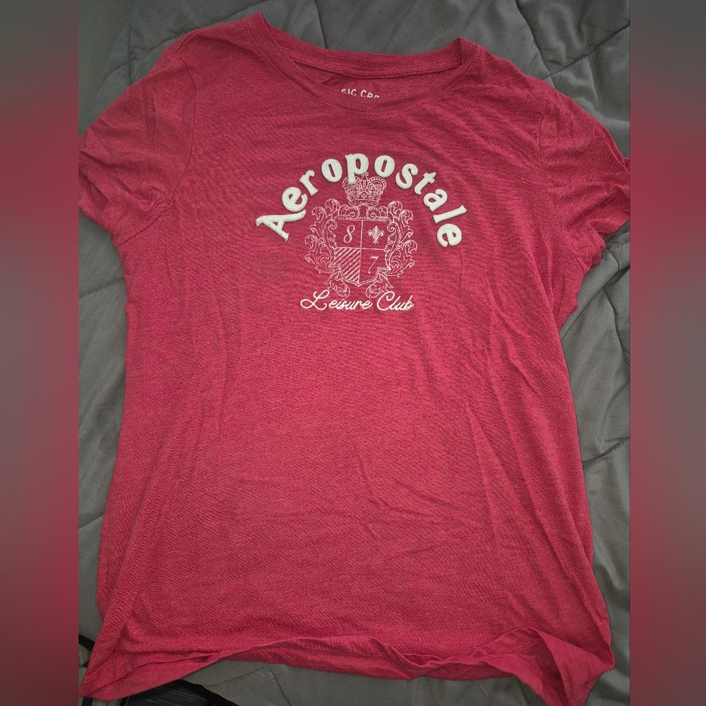 Aeropostale Red Graphic T-Shirt